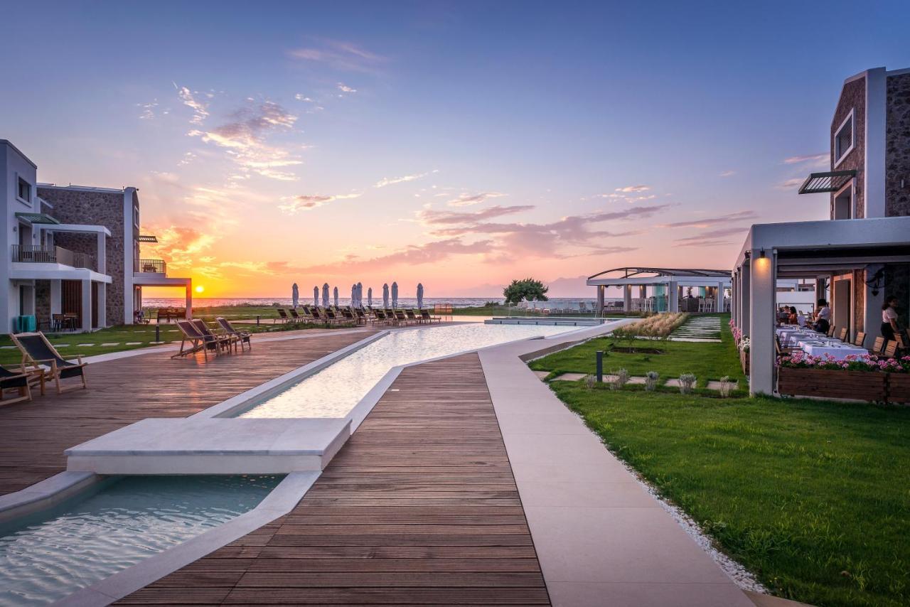 Thalassa Suites Almiros Beach Ngoại thất bức ảnh