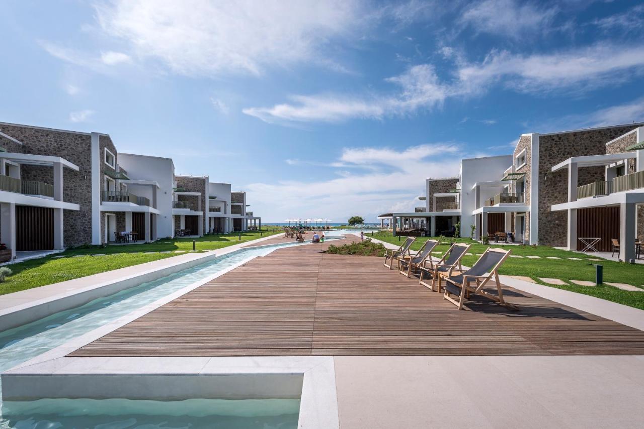 Thalassa Suites Almiros Beach Ngoại thất bức ảnh
