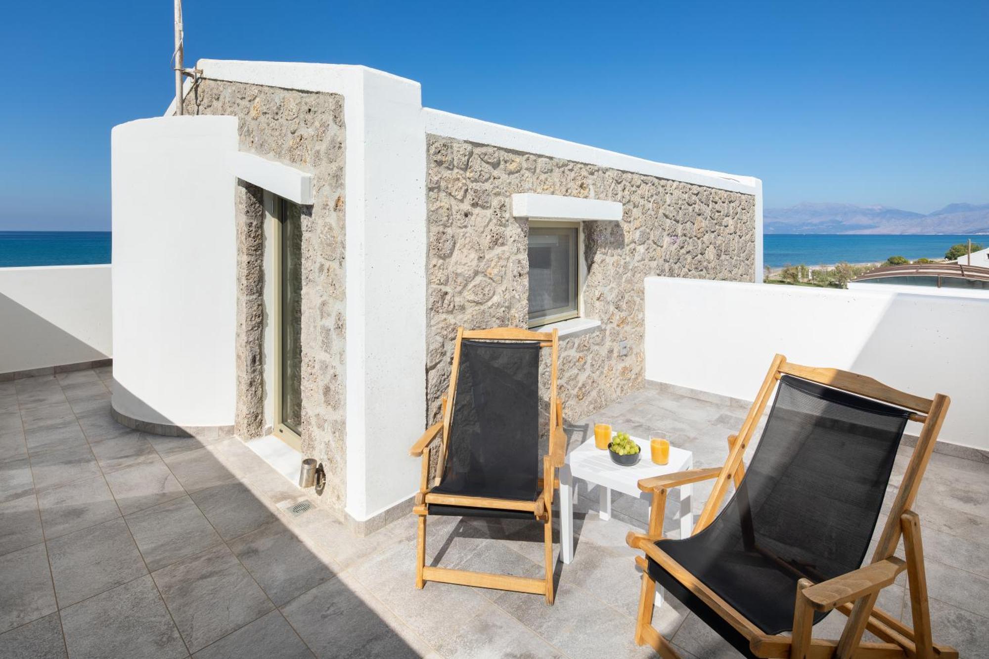 Thalassa Suites Almiros Beach Phòng bức ảnh